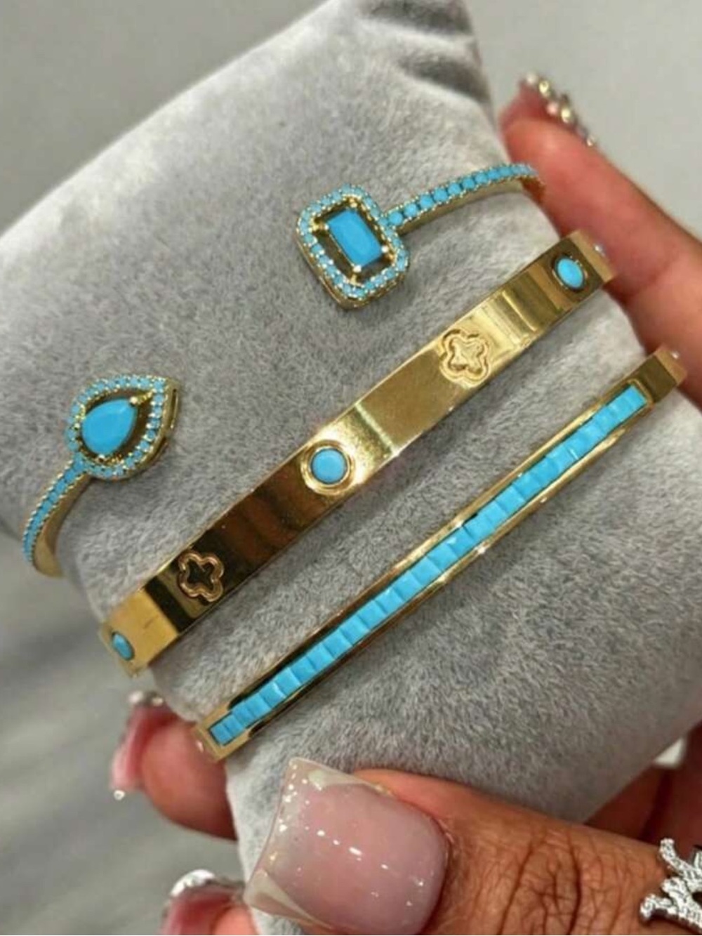 Gold-Tone Turquoise Stackable Bracelet Set - Women Jewelry